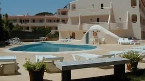 Seasonal outdoor pool - Apartamentos Olhos do Mar (Albufeira)