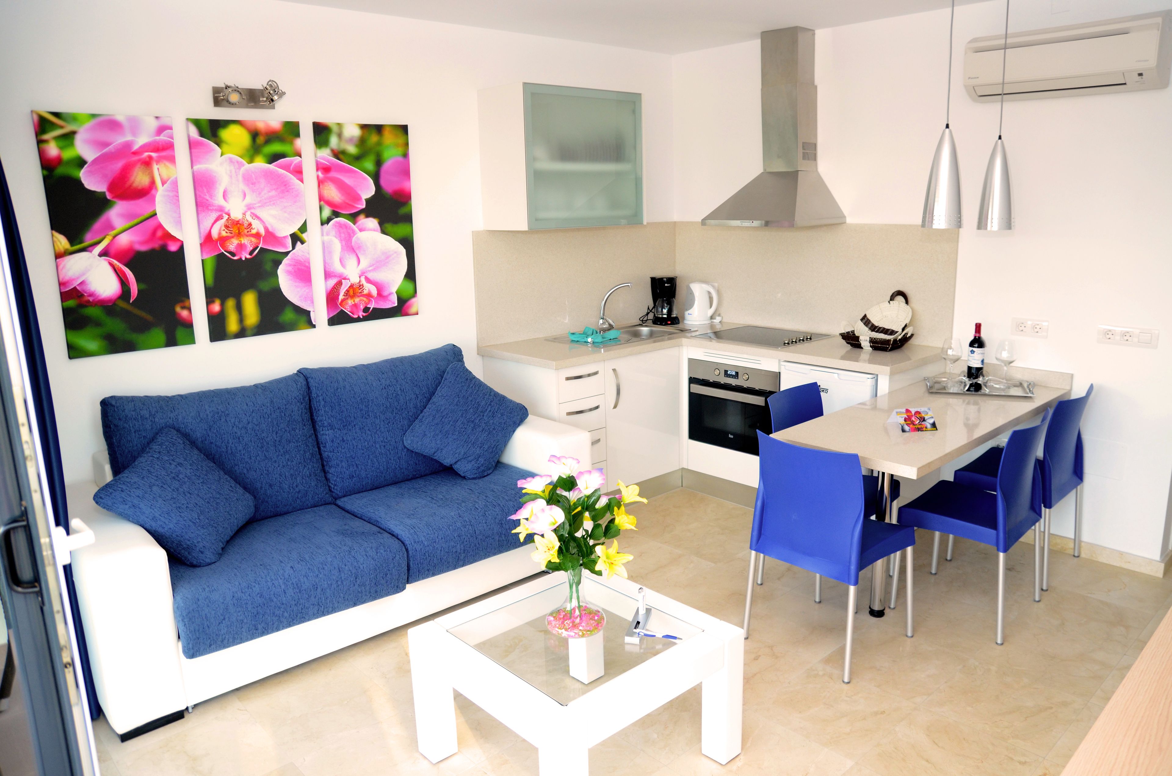 Τηλεόραση με επίπεδη οθόνη