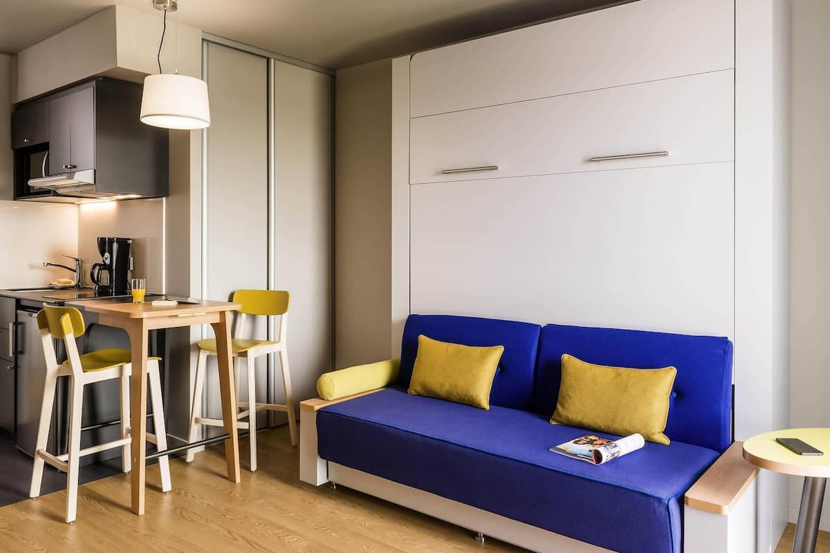 Studio, 1 Double Bed | Desk, soundproofing, free cribs/infant beds, free WiFi