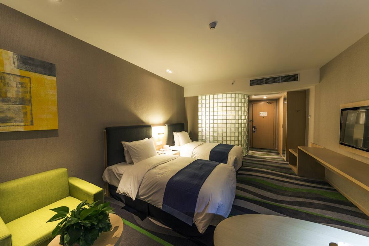 Minibar, két bảo mật tại phòng, bàn, phòng cách âm 