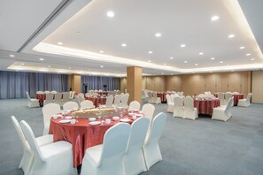 Banquet hall - Holiday Inn Express Jinan High-Tech Zone by IHG (Jinan)