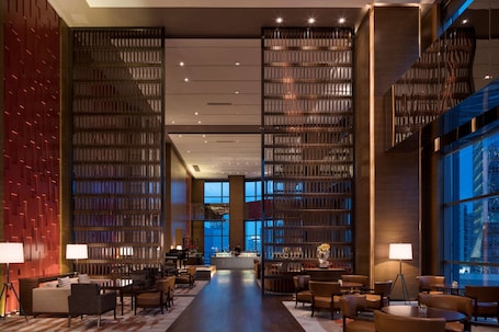 Bar (en el alojamiento). Hyatt Regency Shanghai, Wujiaochang