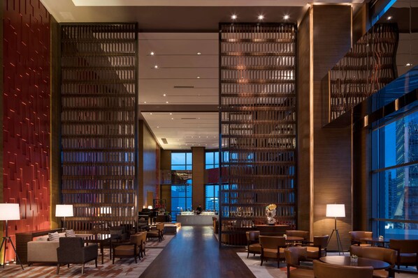 Bar (on property) - Hyatt Regency Shanghai, Wujiaochang (Shanghai)