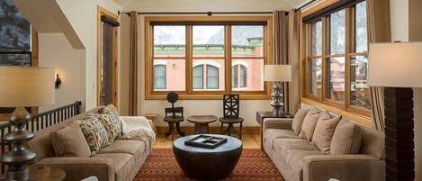 Condo, 4 Bedrooms | Living area