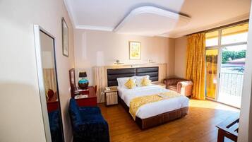 Ropa de cama de alta calidad y minibar