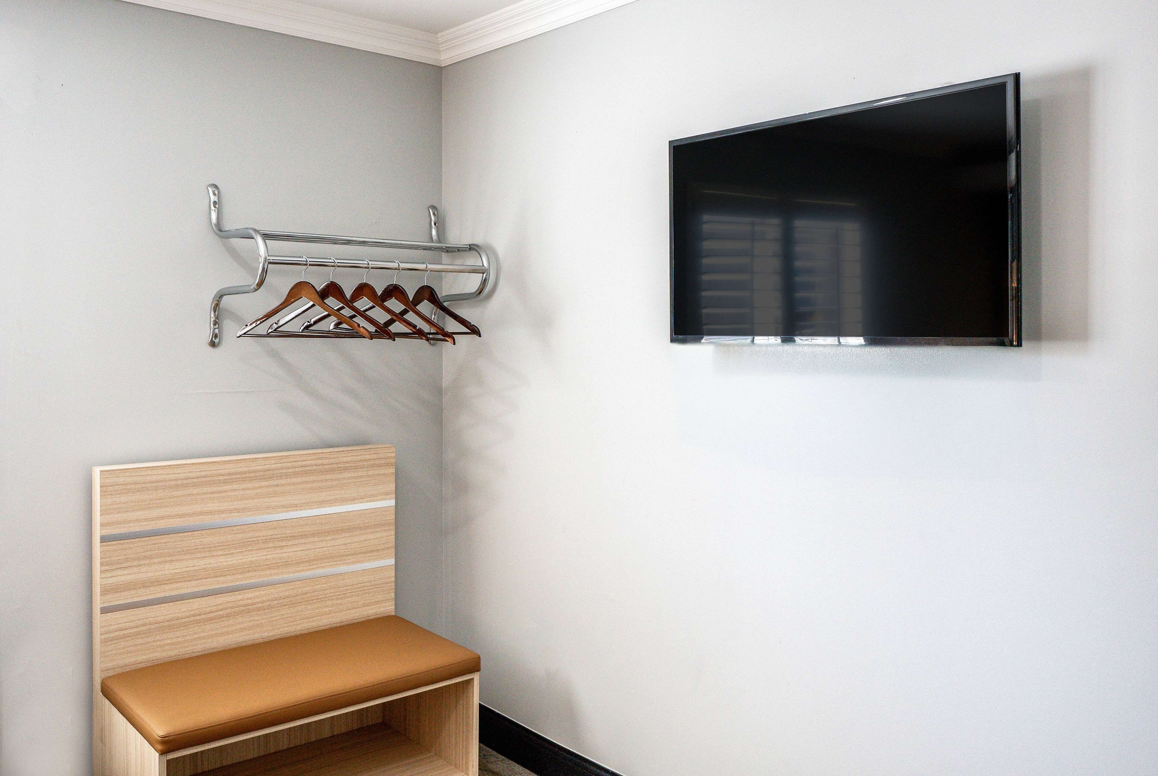 Foto - Travelodge Inn & Suites by Wyndham Bell Los Angeles Area