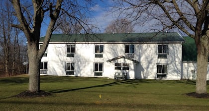 Chaffee Lodge