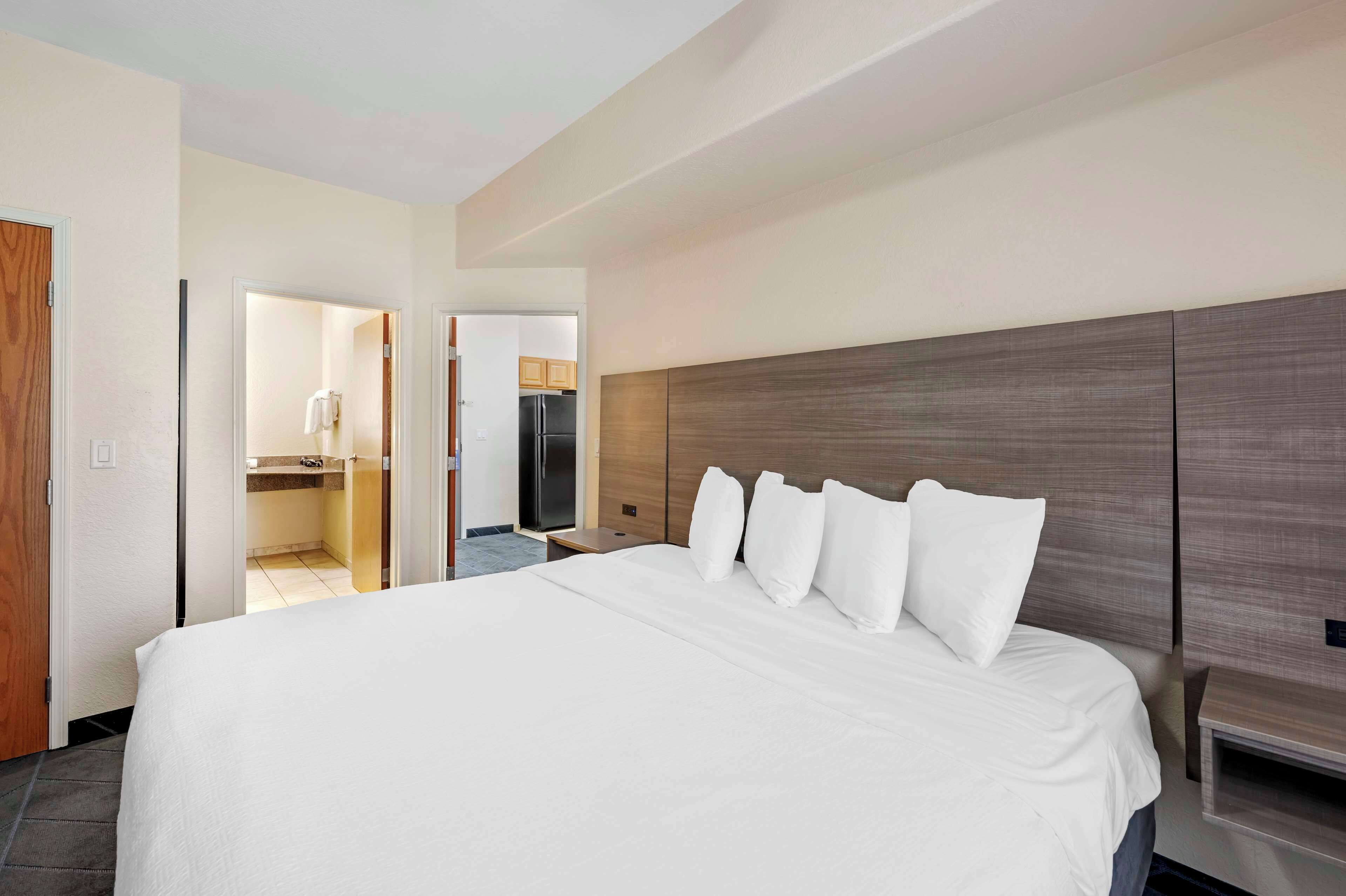 suite, 1 king bed, non smoking, balcony (with sofabed) | in-room safe, desk, laptop workspace, iron/ironing board