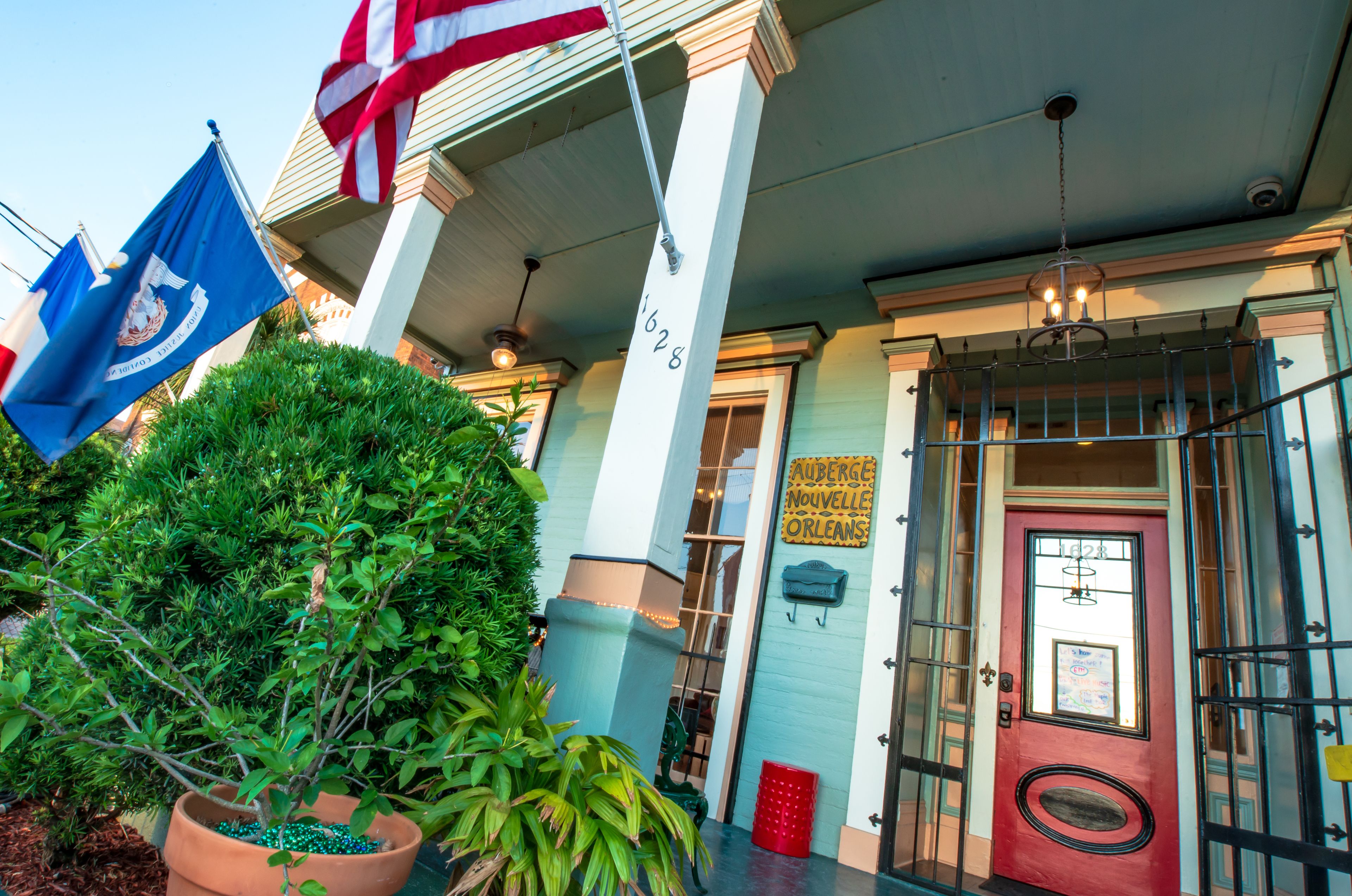 Auberge Nouvelle Orleans Hostel - Check Latest Reviews 2026 - Expedia