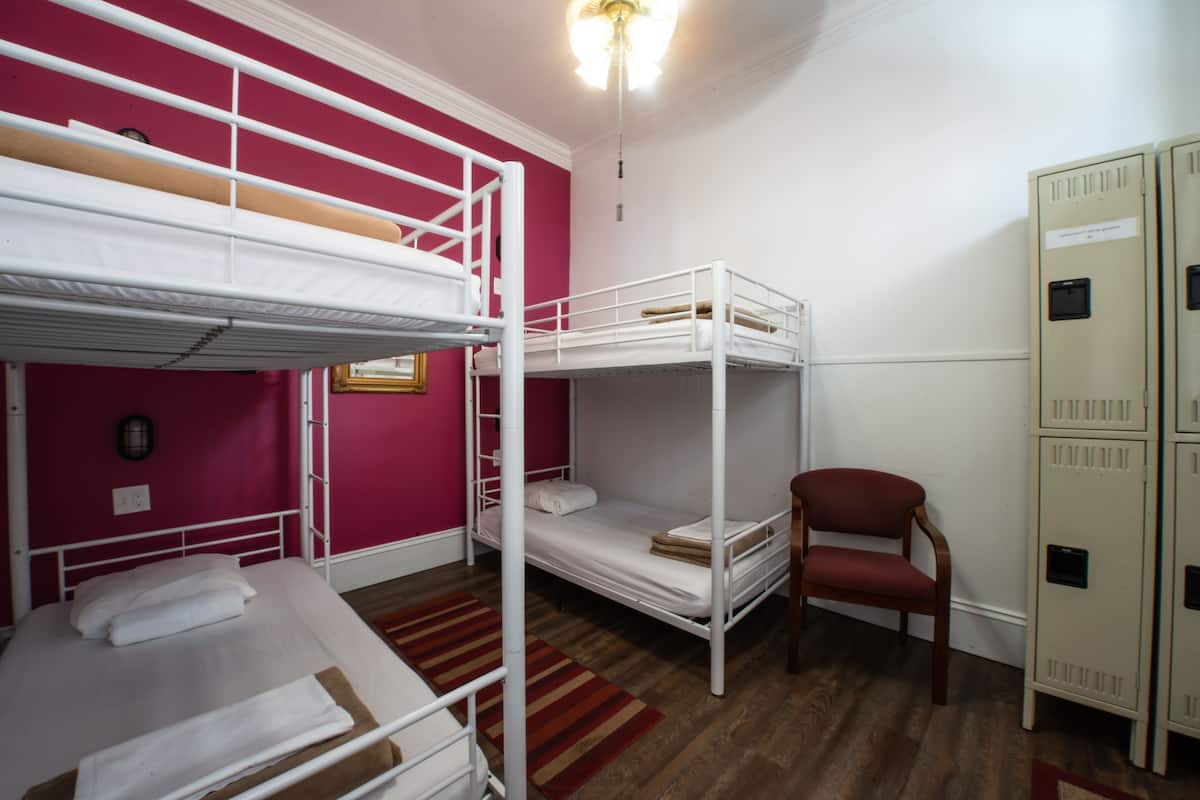 1 Bed in Shared Dormitory, Mixed Dorm, Shared Bathroom (2 bunk beds)