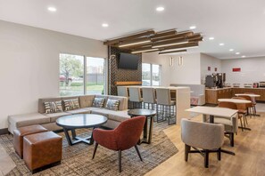 Free daily full breakfast - Best Western Plus Columbia Inn (Columbia)