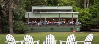 Morrison's Rogue River Lodge