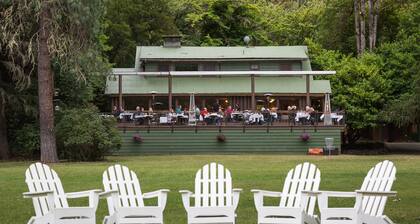 Morrison's Rogue River Lodge