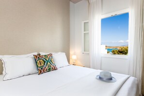 In-room safe, free WiFi, bed sheets - Kandiani Bleu Ciel (Paros)