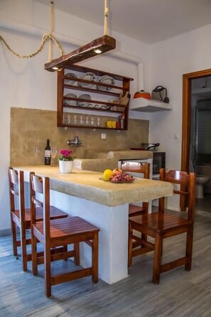 Apartment, 3 Bedrooms, Sea View | In-room dining - Ioanna Rooms (Paros)