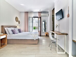 Suite Outdoor Hot Tub