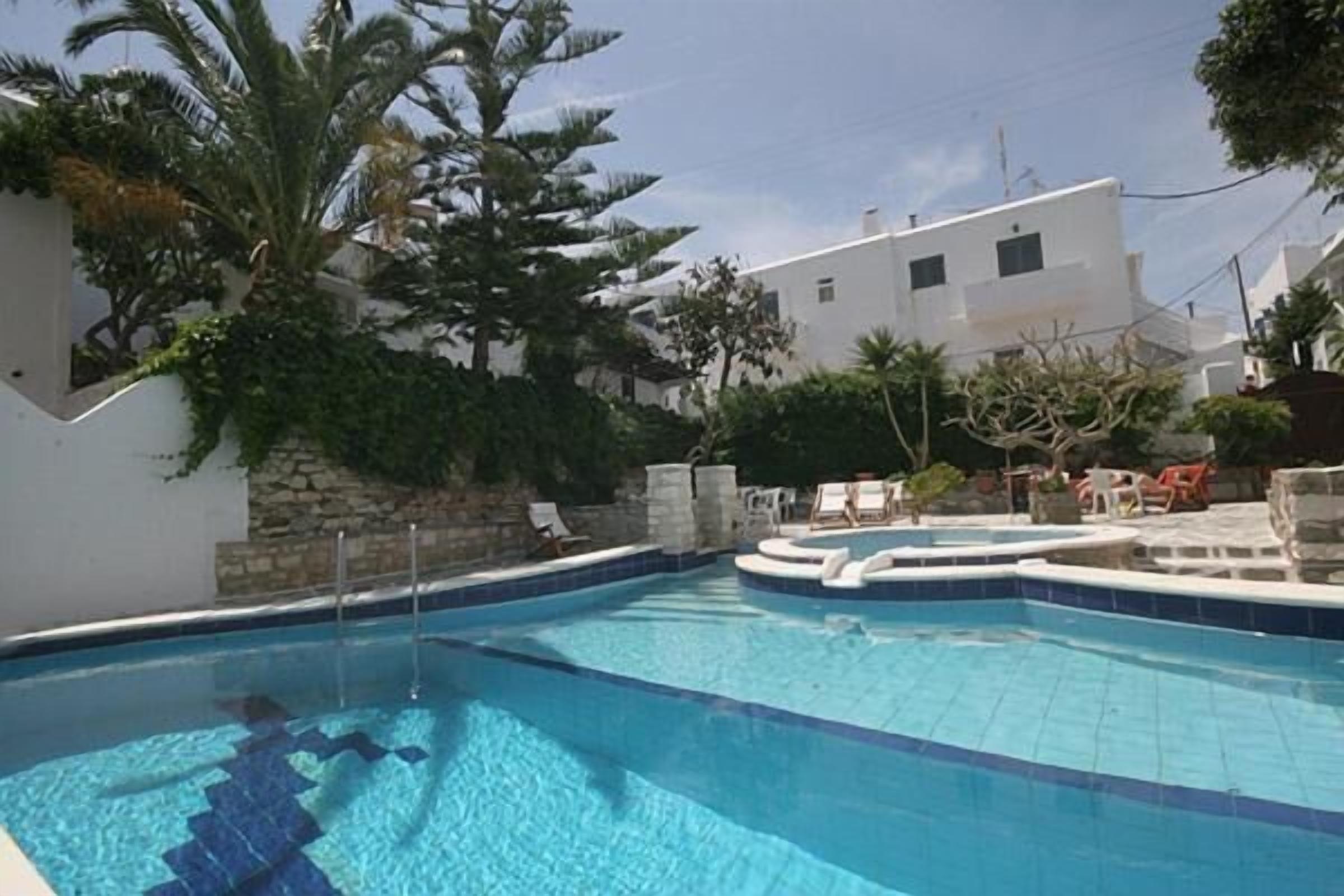 Piscina externa sazonal