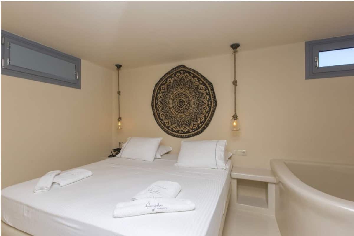 Standard Double Room | Caja fuerte, cunas gratuitas, wifi gratis