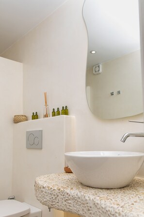 Bathroom - Marina Studios (Naxos)