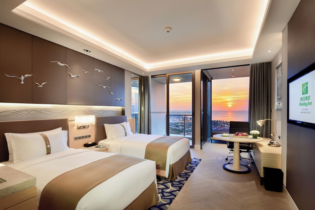 Phòng Premium, 2 giường đơn, hút thuốc | Minibar, két bảo mật tại phòng, bàn, bàn ủi/dụng cụ ủi quần áo 