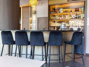 Bar (on property) - Novotel Suites Paris Expo Porte de Versailles (Paris)