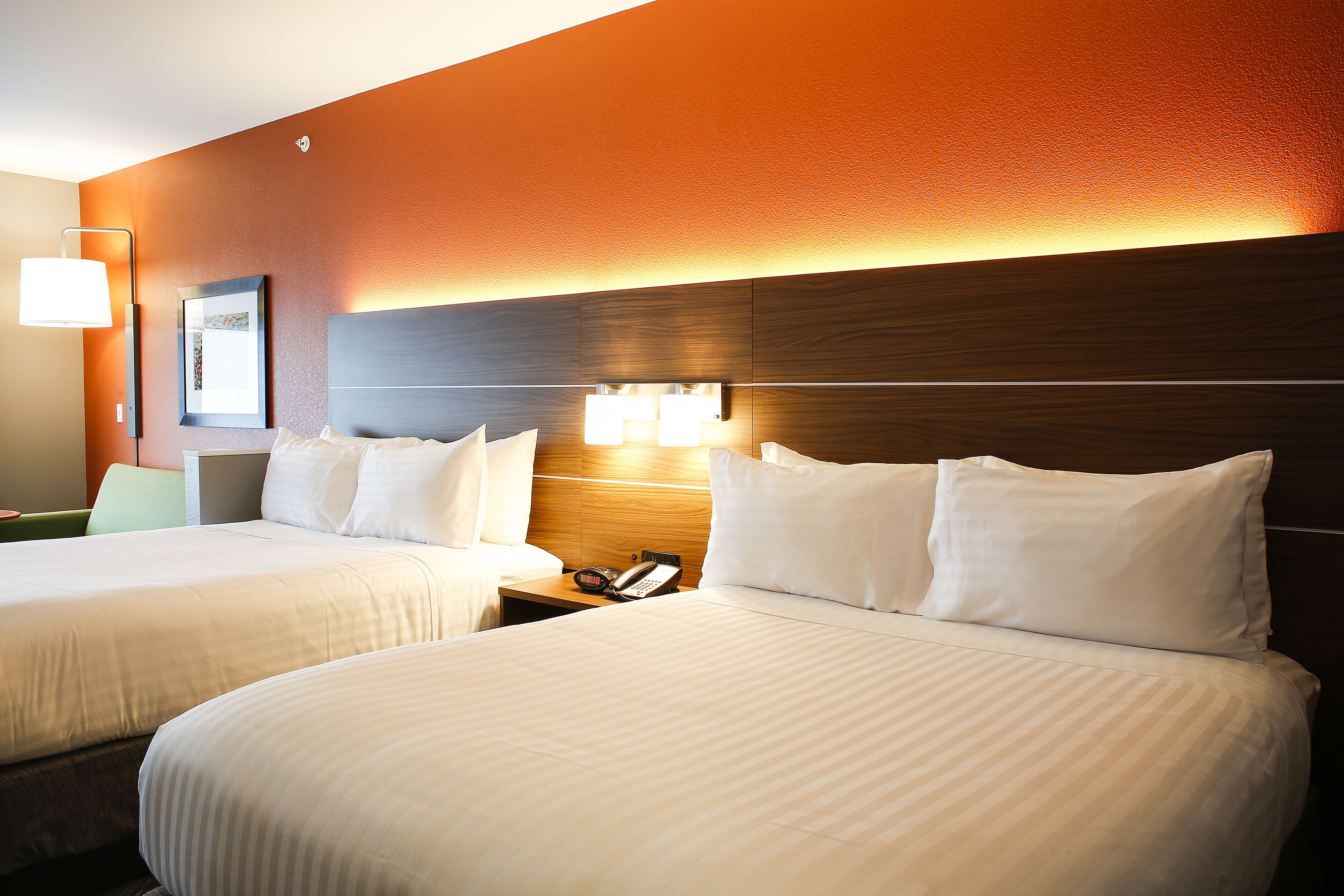 1 bedroom, premium bedding, down duvets, in-room safe