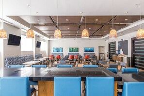 Petit déjeuner buffet compris tous les jours