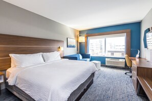 Standard Room, 1 King Bed