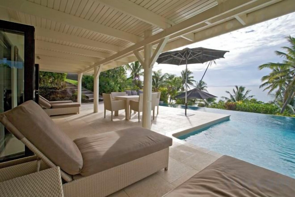 Pool | Outdoor pool