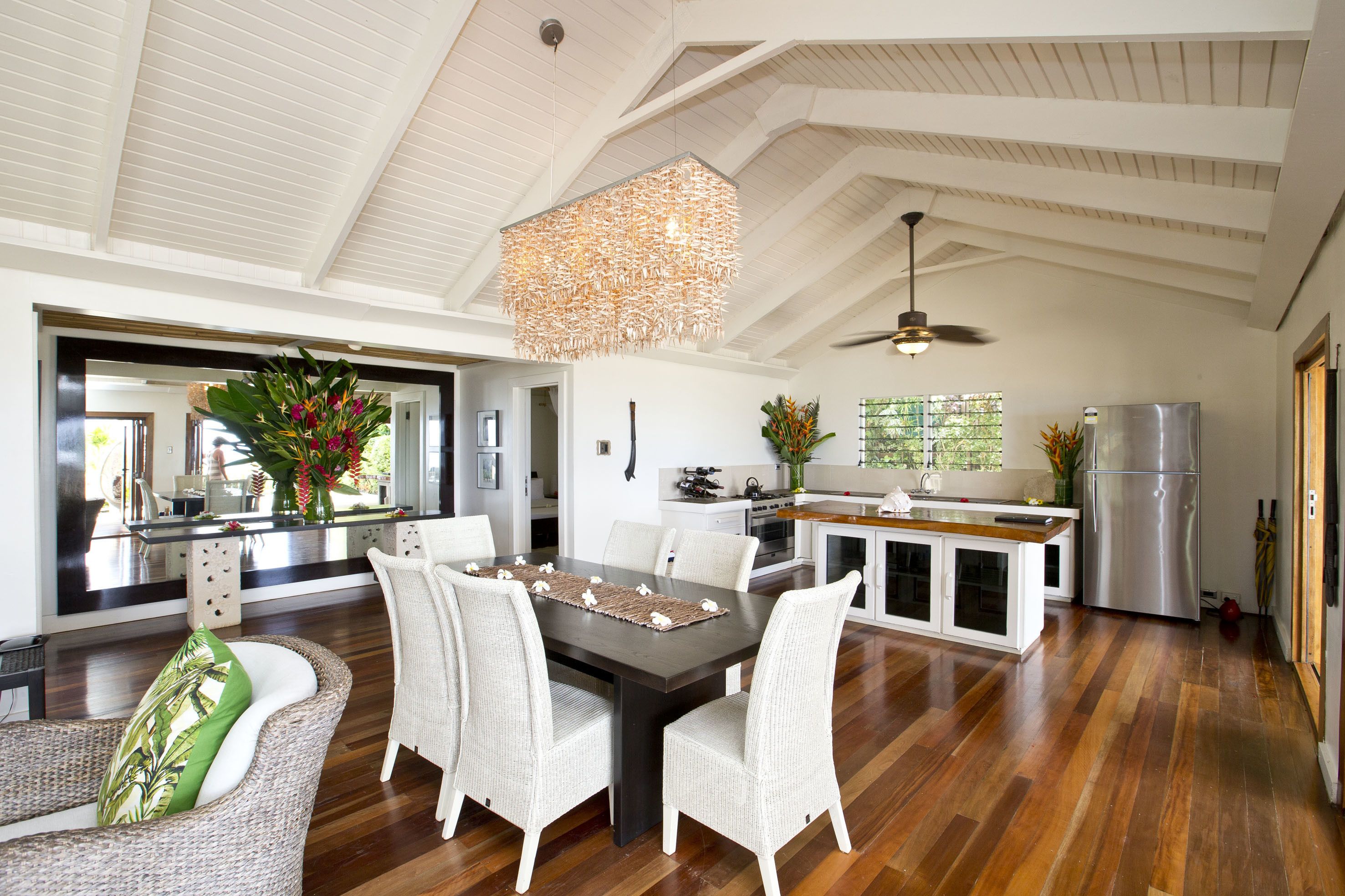 別墅, 海灘景觀 | 起居區 | 平面電視、 DVD 播放機、iPod 底座