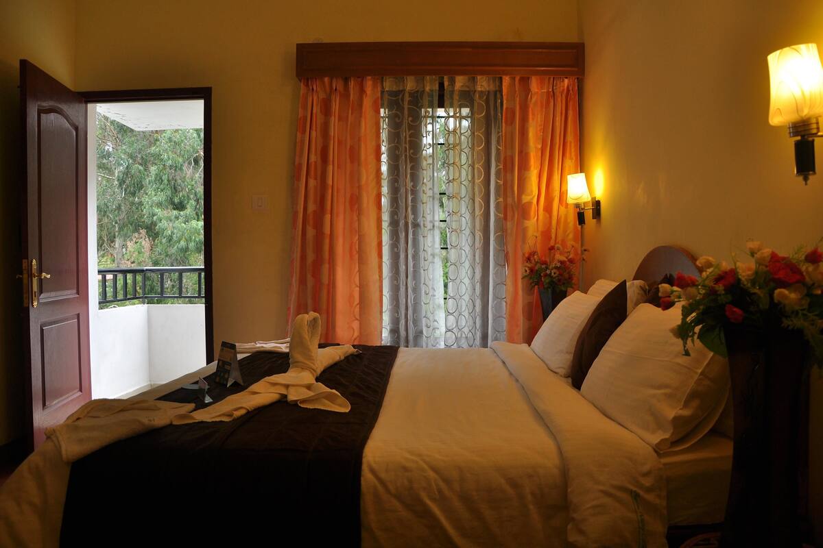 Standard Double or Twin Room, Private Bathroom