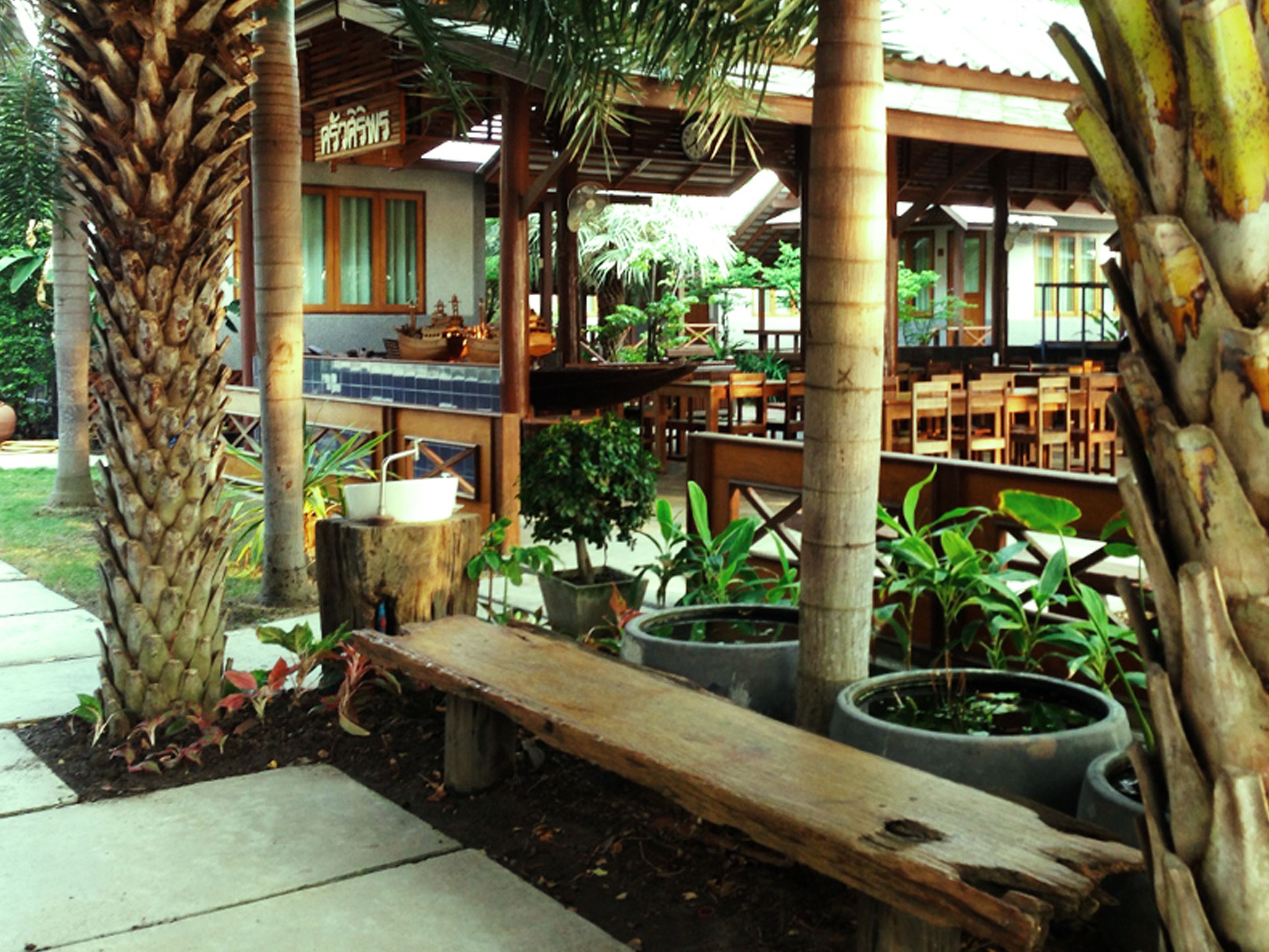 Restauration extérieure