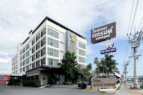 Grand Ratchapruek Hotel