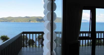 Tipi and Bob's Waterfront Lodge