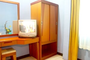 Habitación superior | Caja fuerte, escritorio, camas supletorias y wifi gratis