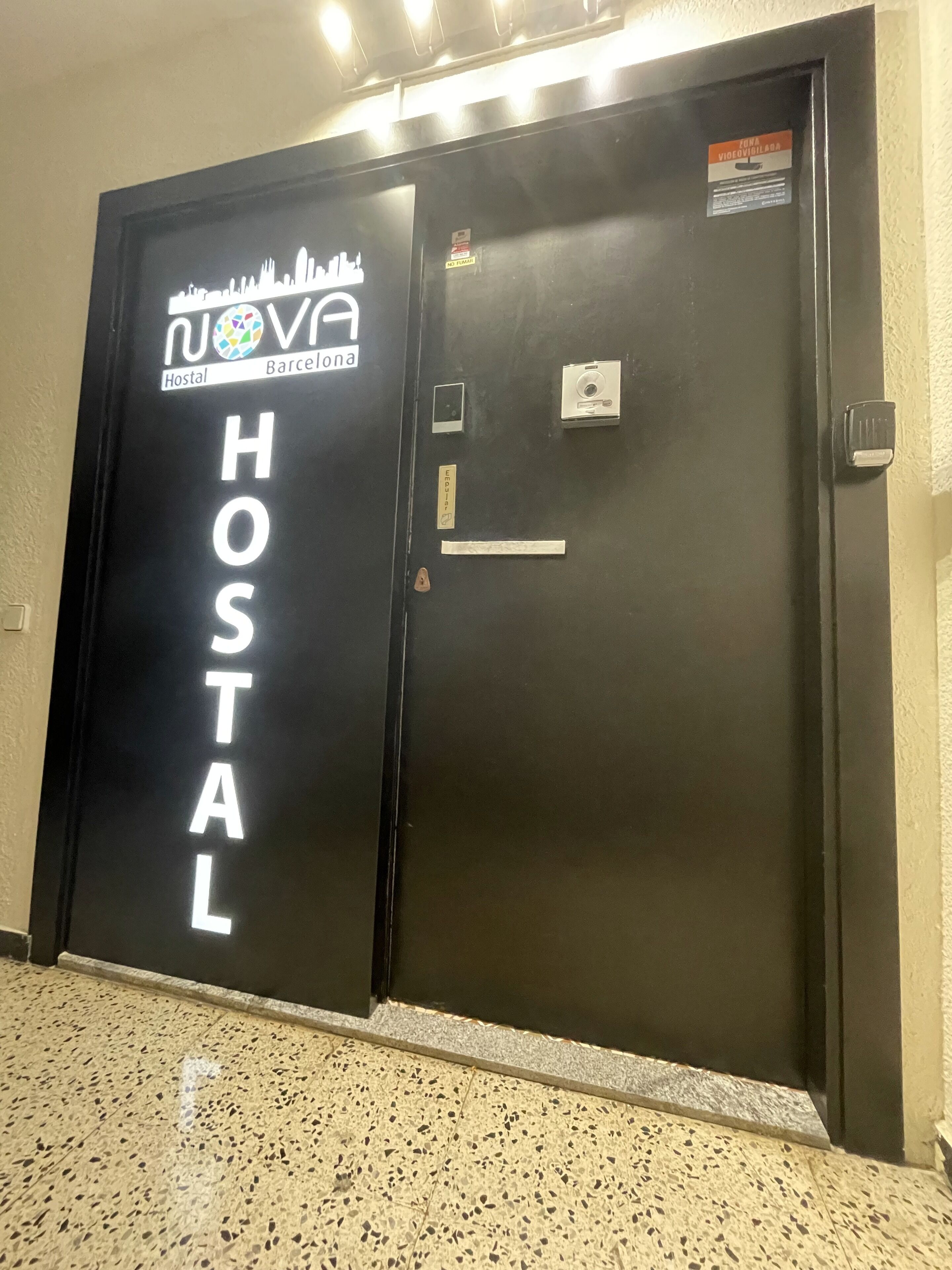 Foto - Hostal Nova Barcelona