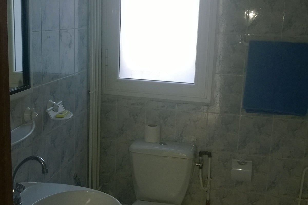 1 bedroom, in-room safe, desk, blackout curtains