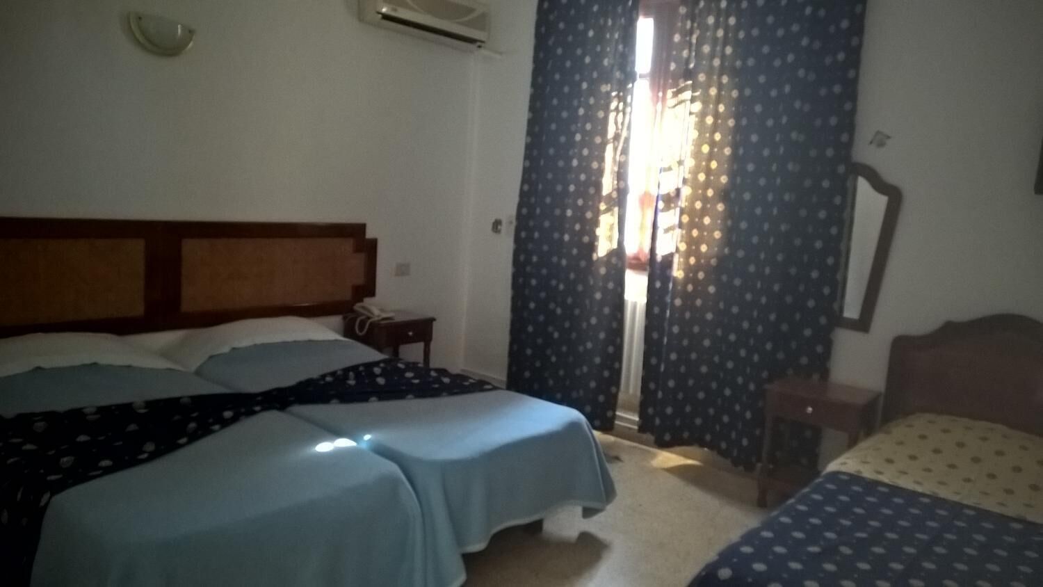 1 bedroom, in-room safe, desk, blackout curtains