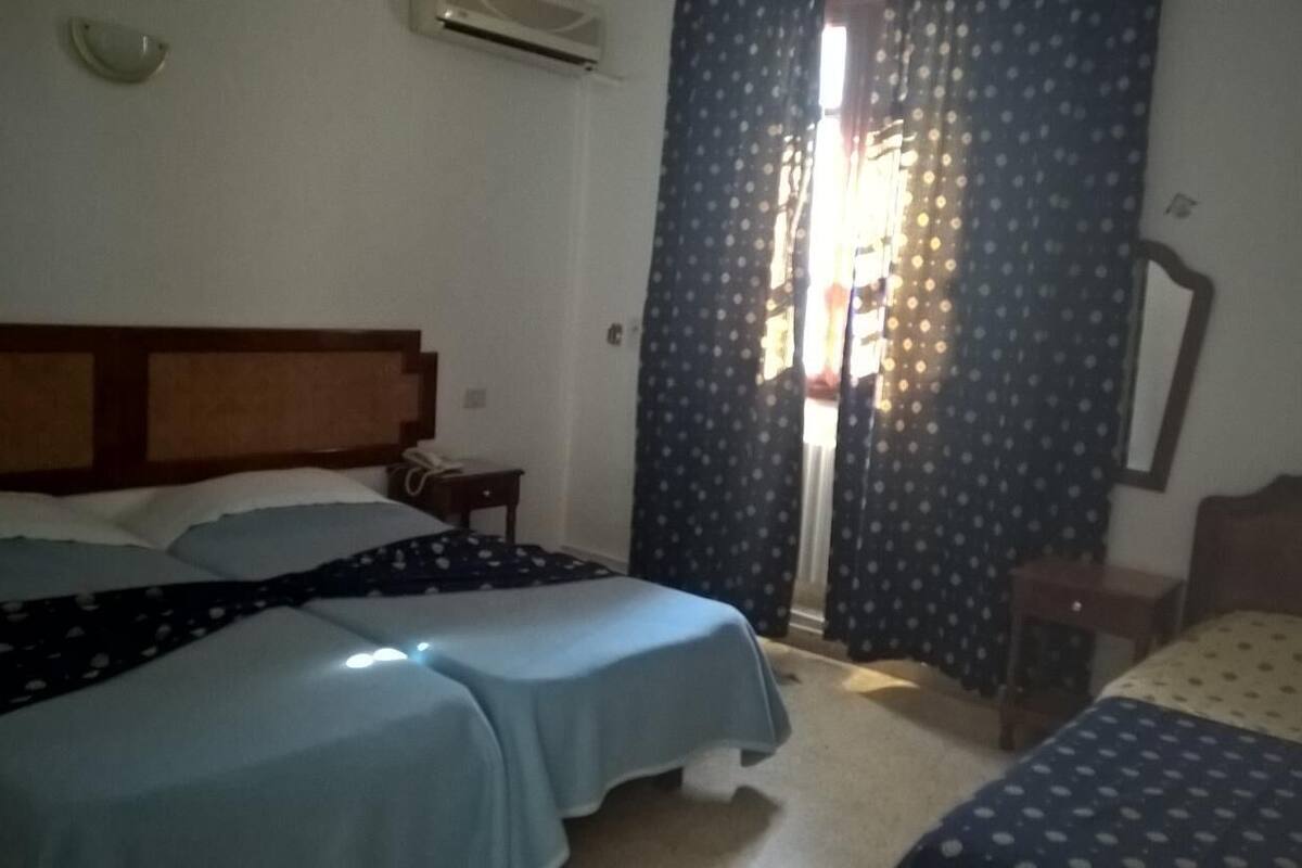 1 bedroom, in-room safe, desk, blackout curtains