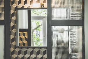 Kahden hengen superior-huone, kaupunkinäköala | Kylpyhuone | Hiustenkuivaaja, pyyhkeet, saippua, sampoo