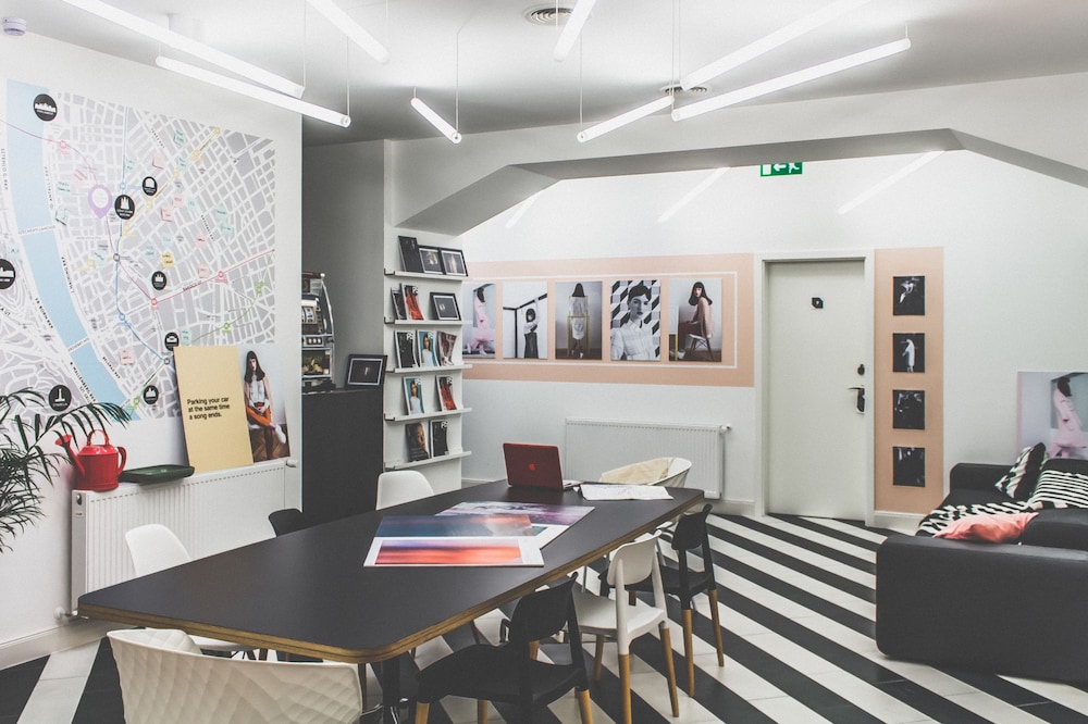 The Magazine Hotel & Apartments by null