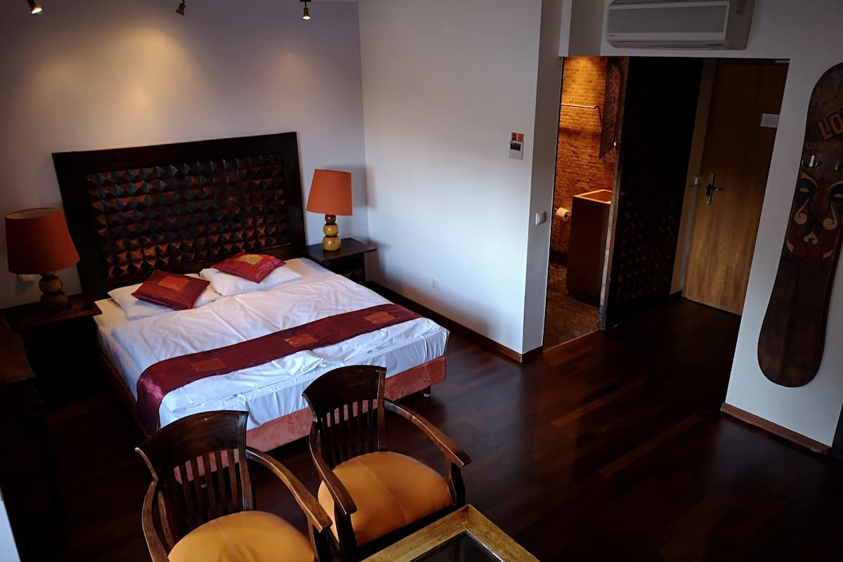 Appartement, 1 kingsize bed met slaapbank | Luxe beddengoed, geluiddichte muren, gratis wifi, beddengoed