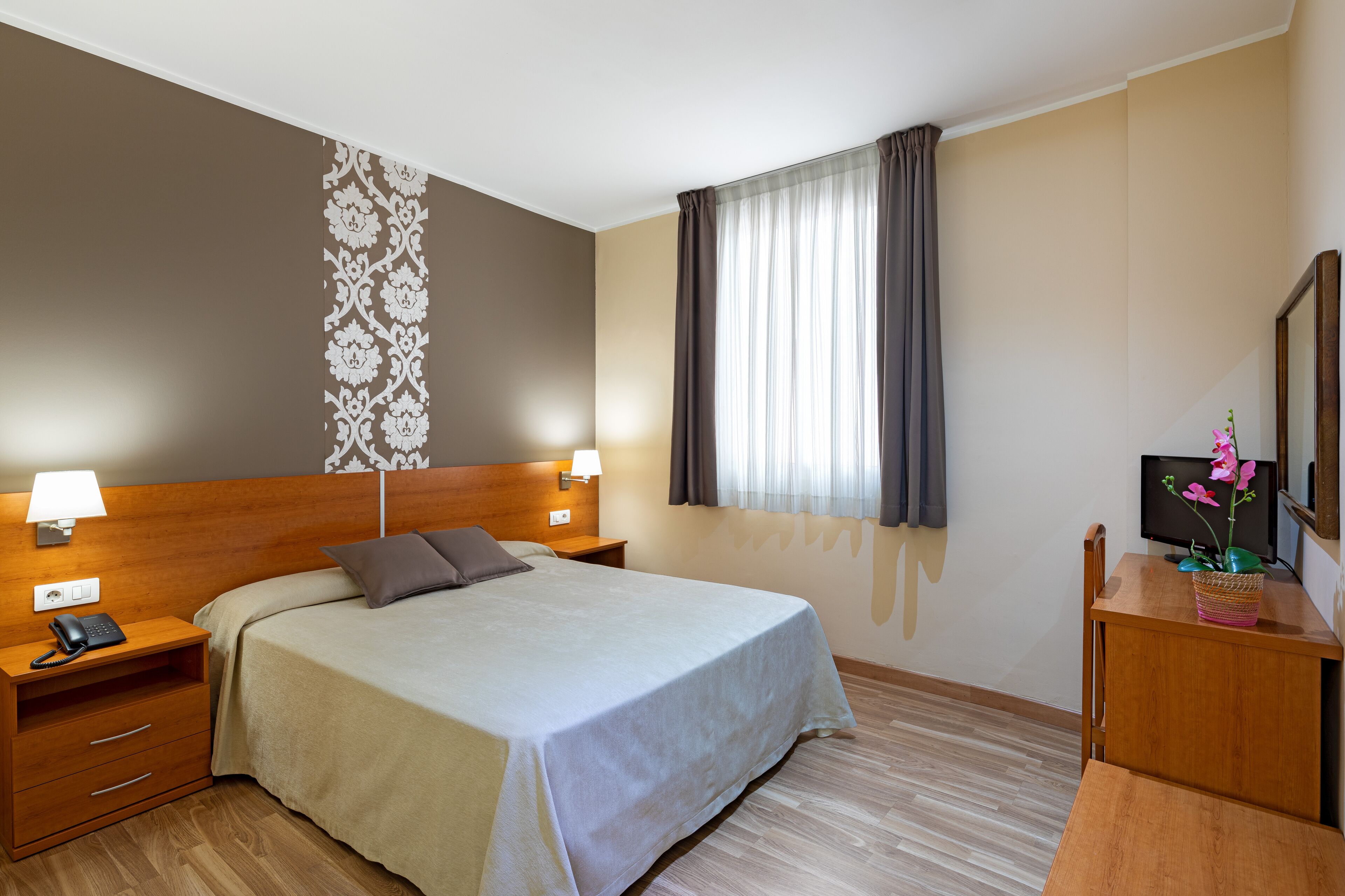 Photo - Izaila Plaza Catalunya