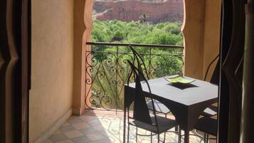Romantic Double or Twin Room, 1 Bedroom, Pool Access, Garden Area | Terrace/patio