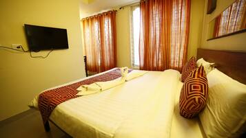 Standard Double or Twin Room, 1 Double Bed, Private Bathroom