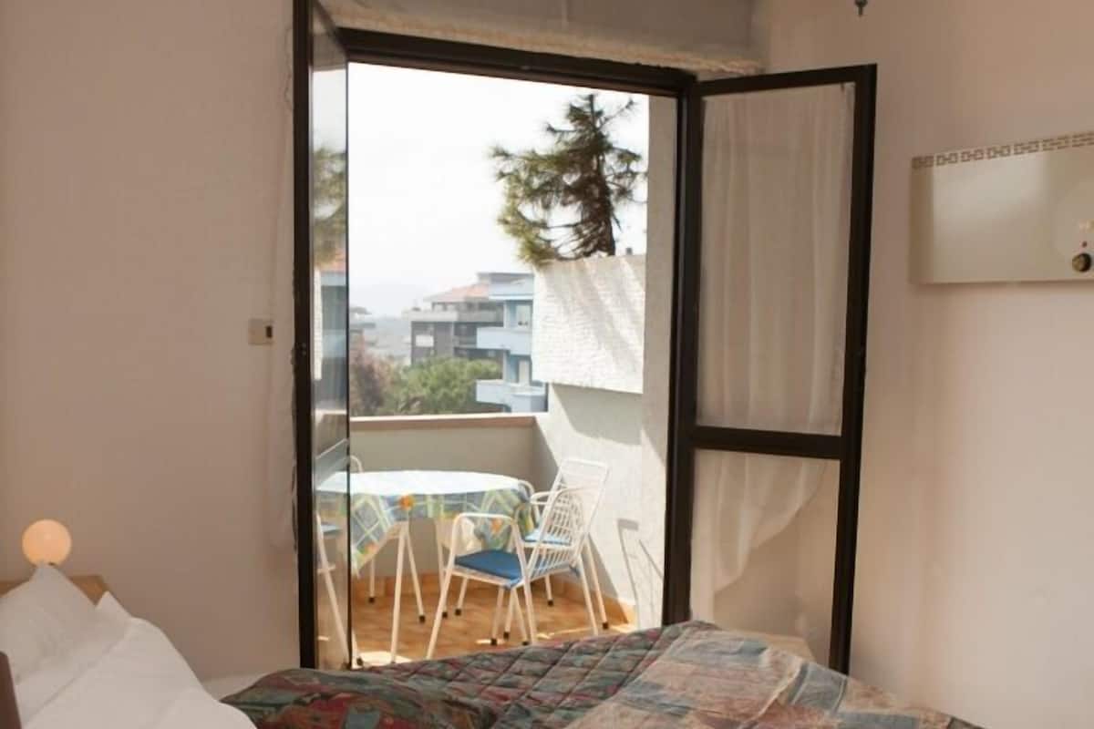 Apartment, 2 Bedrooms | 1 bedroom