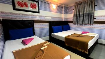 Superior Triple Room | 1 bilik tidur, katil bayi/kot (percuma), Wi-fi percuma