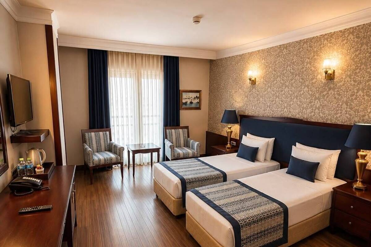 Standard Twin Room | Premium bedding, minibar, in-room safe, desk