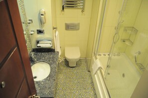 Ensemble douche/baignoire, baignoire à jets