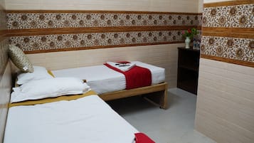 1 habitación y caja de seguridad en la habitación